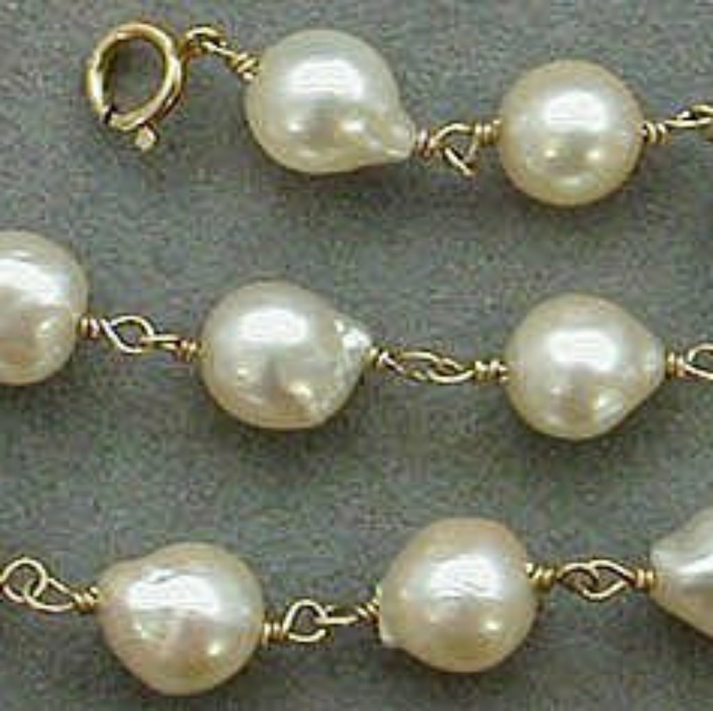 14KGF Genuine Oyster 8mm+ Pearl Bracelet